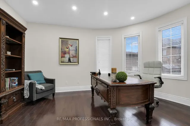 Additional image 17 of 104 Bloomsbury Ave