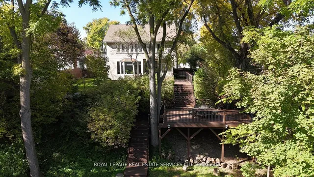 Additional image 33 of 39 Clarence St