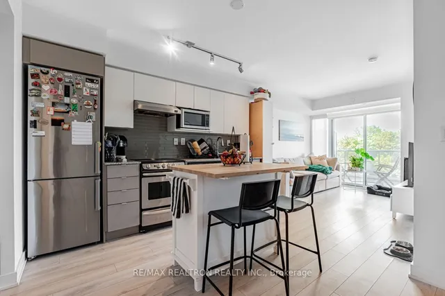 Additional image 5 of 160 Flemington Rd Unit 512