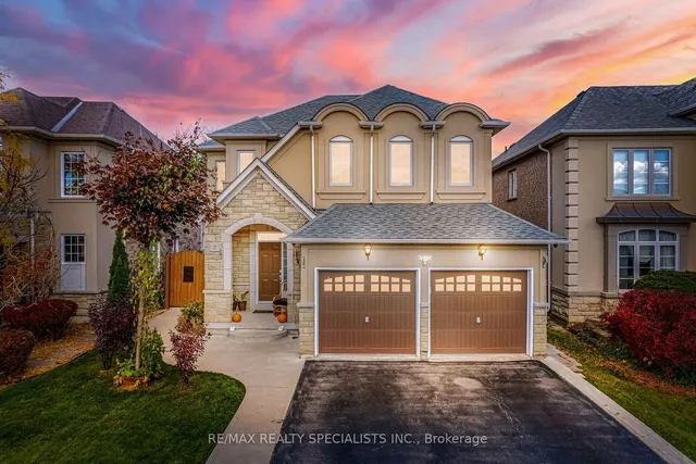 7 Sorbonne Dr