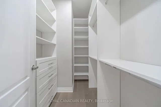 Additional image 28 of 20 Falkland Rd