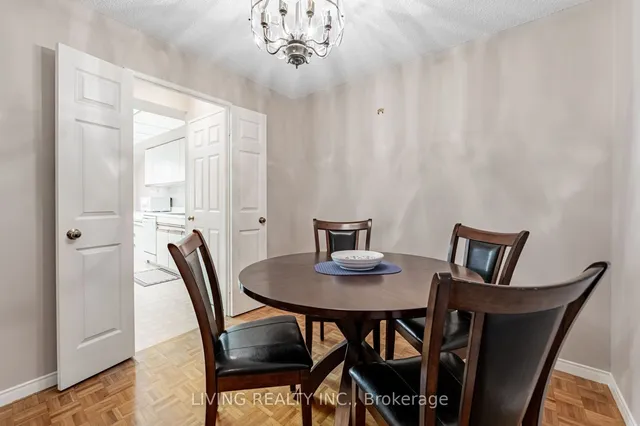 Additional image 4 of 280 Simcoe St Unit 308