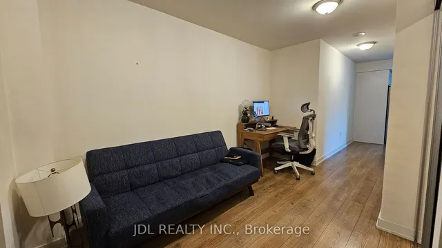 Additional image 9 of 775 King St Unit 521