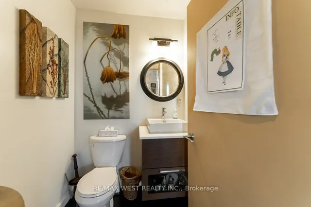 Additional image 21 of 437 Roncesvalles Ave Unit 503