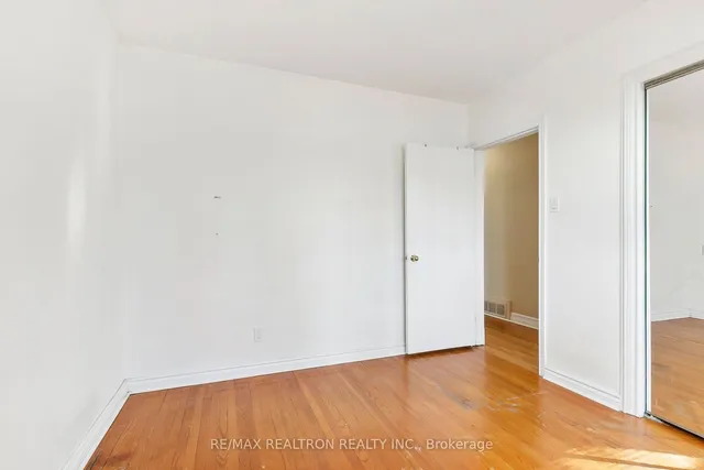 Additional image 12 of 139 Pandora Circ