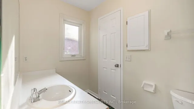 Additional image 26 of 42 Caruso Dr