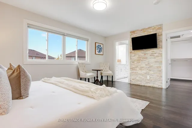 Additional image 18 of 50 Lockheed Cres