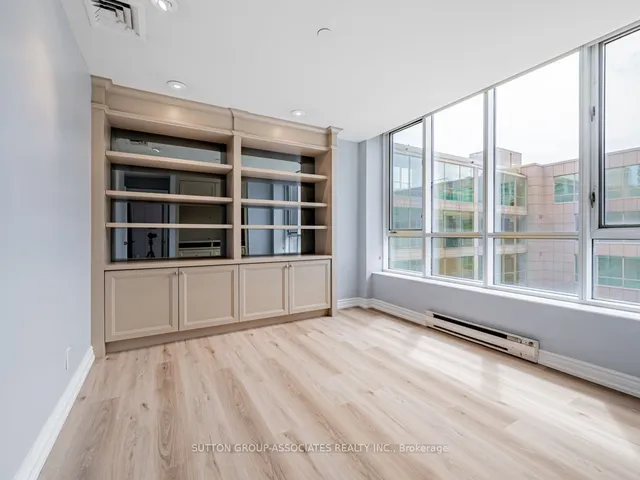 Additional image 23 of 211 QUEENS QUAY WEST Unit 1116