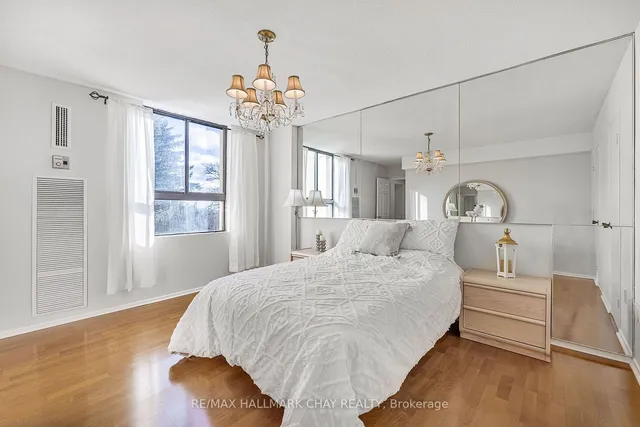 Additional image 16 of 260 Seneca Hill Dr Unit 304