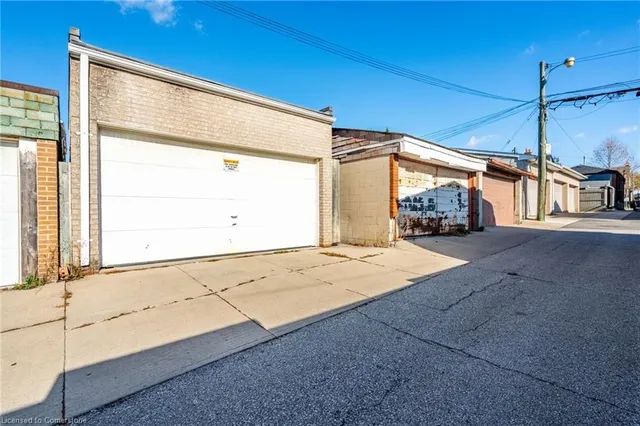 Additional image 35 of 135 Hope St