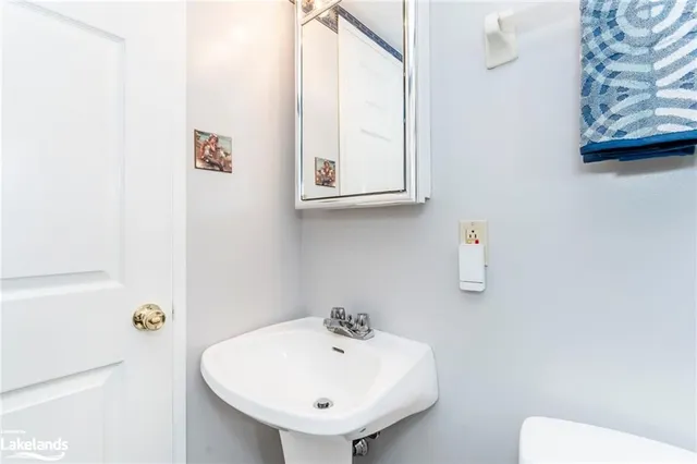 Additional image 20 of 41 Markbrook Lane Unit 614