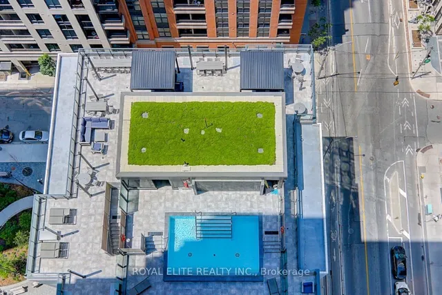 Additional image 38 of 77 Shuter St Unit 520