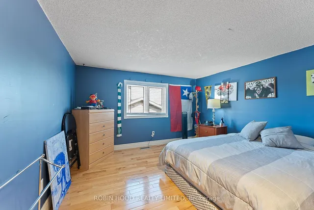 Additional image 36 of 22 Strangway Crt