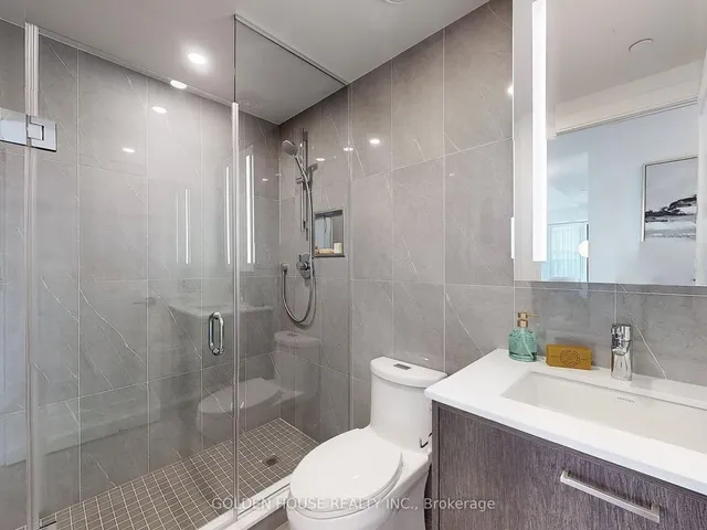 Additional image 15 of 30 Inn On the Park Dr Unit 903