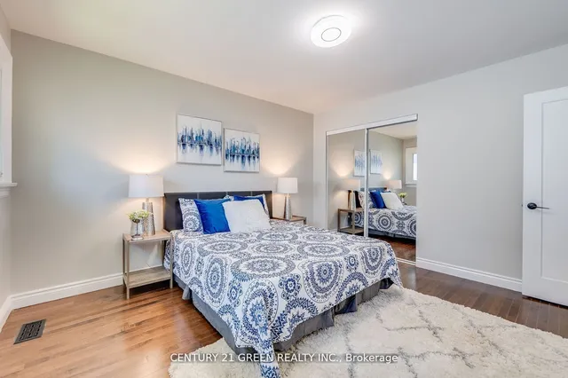 Additional image 22 of 55 Regency Sq