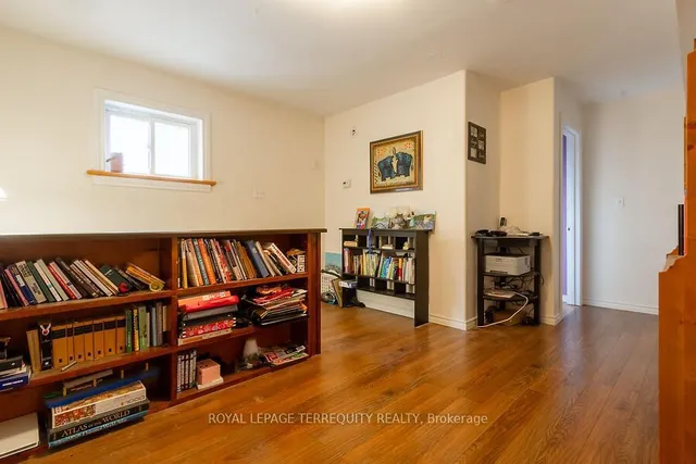 Additional image 22 of 12 Chauncey Ave