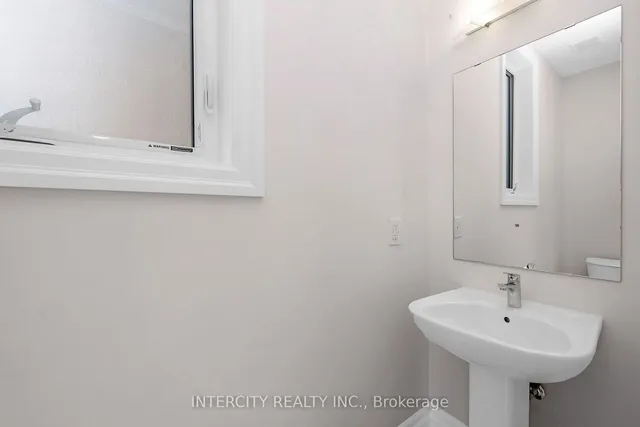 Additional image 15 of 65 Claremont Dr