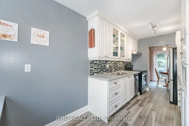 Additional image 10 of 39 Lakecrest Tr