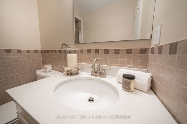 Additional image 24 of 43 Wild Ginger Way