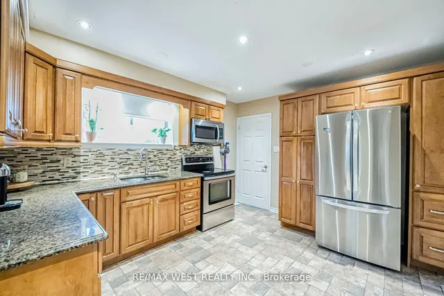 Additional image 13 of 33 Herkley Dr