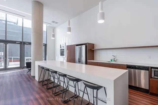 Additional image 33 of 106 Varna Dr Unit Th 10