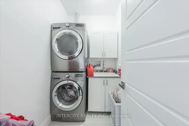 Additional image 23 of 67 Mcadam Ave