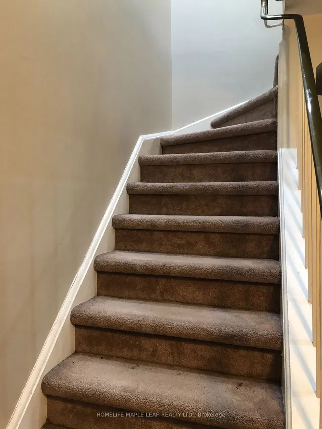 Additional image 11 of 78 McMullen Cres