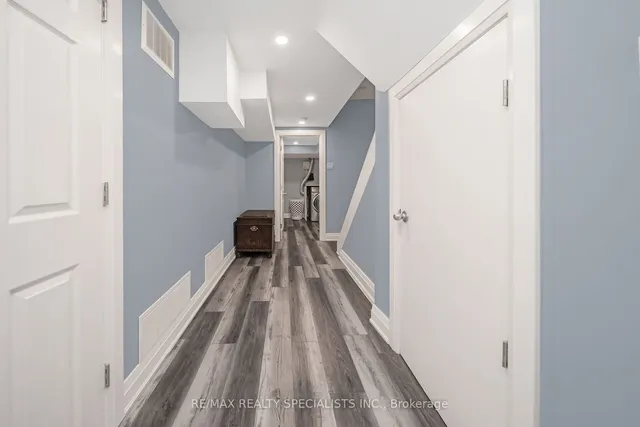 Additional image 35 of 3 Greenwich Circ