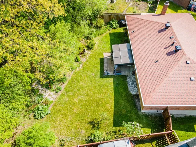 Additional image 17 of 127 Weir Cres