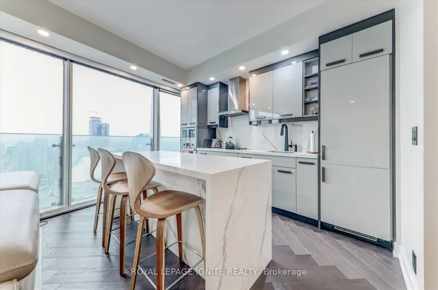 Additional image 12 of 14 York St Unit 4406