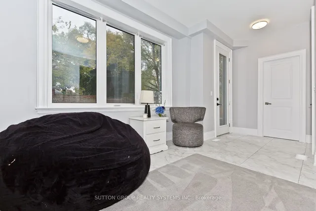 Additional image 7 of 15 Old Oak Dr