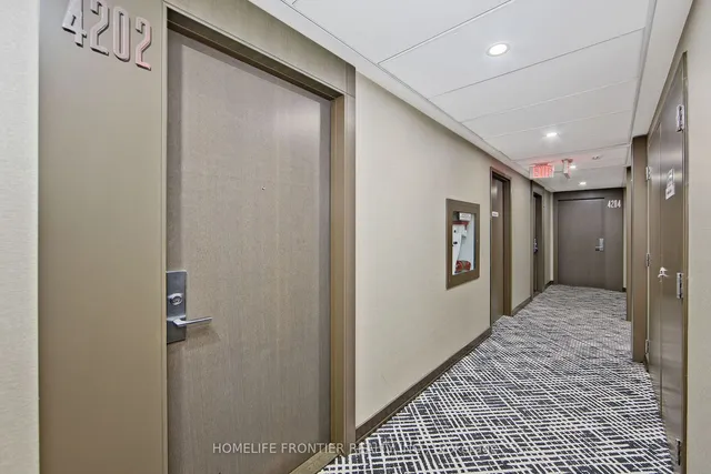 Additional image 5 of 101 Charles St Unit 4202