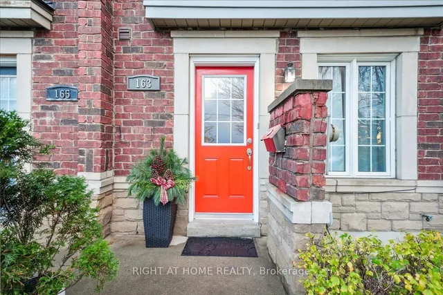 Additional image 37 of 163 Torbarrie Rd