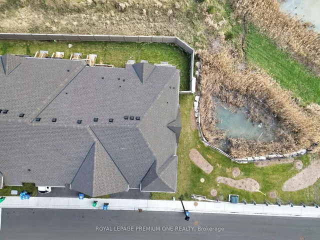 Additional image 35 of 19 Bretlon St