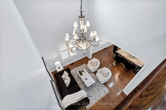 Additional image 7 of 21 Crown Dr