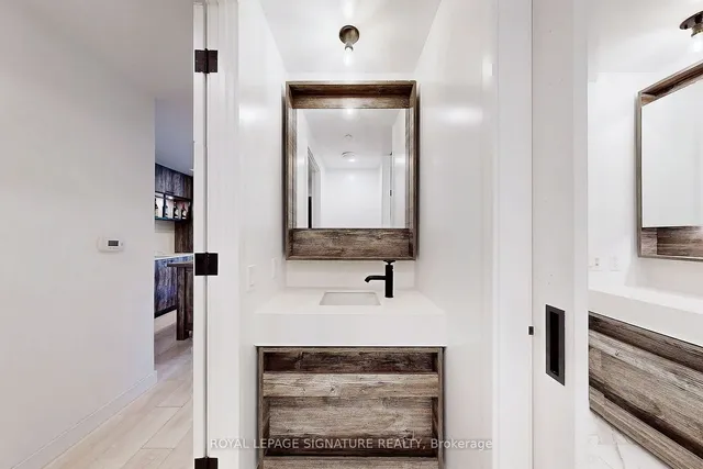 Additional image 13 of 505 Richmond St Unit 1201