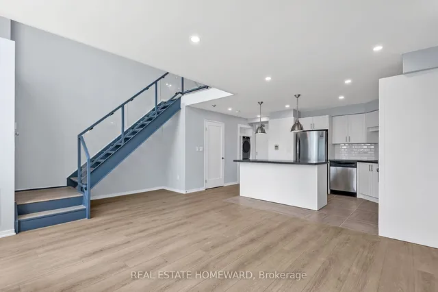 Additional image 12 of 250 Manitoba St Unit PH 804