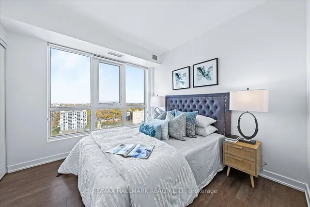 Additional image 5 of 501 St Clair Ave Unit 1811