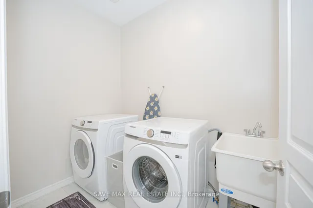 Additional image 30 of 15 Manzanita Cres