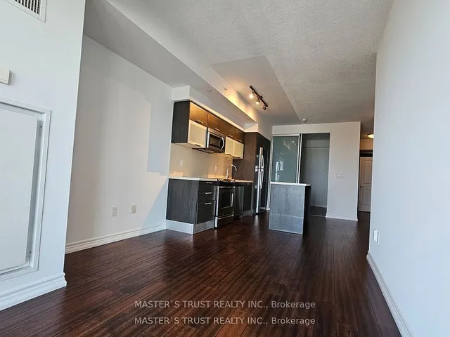 Additional image 11 of 386 Yonge St Unit 4604