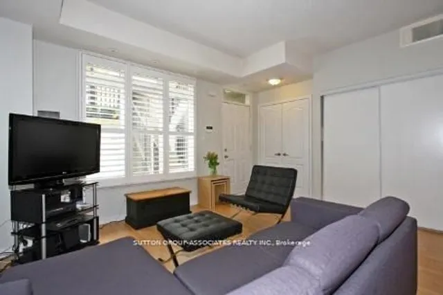 Additional image 7 of 88 Carr St Unit TH19