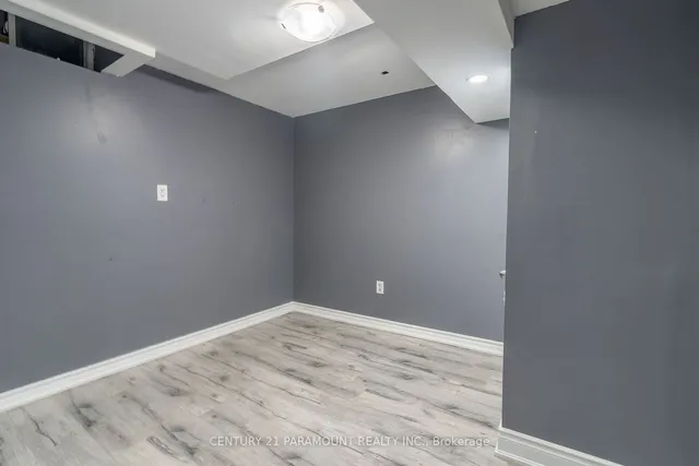 Additional image 29 of 69 Narrow Valley Cres