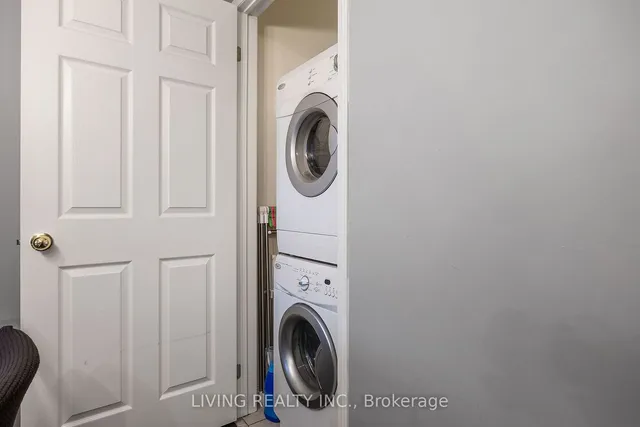 Additional image 10 of 225 Torbarrie Rd