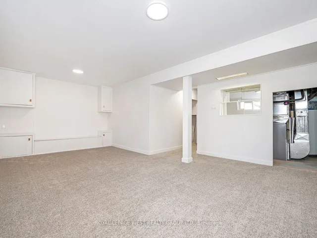 Additional image 34 of 33 Syracuse Cres