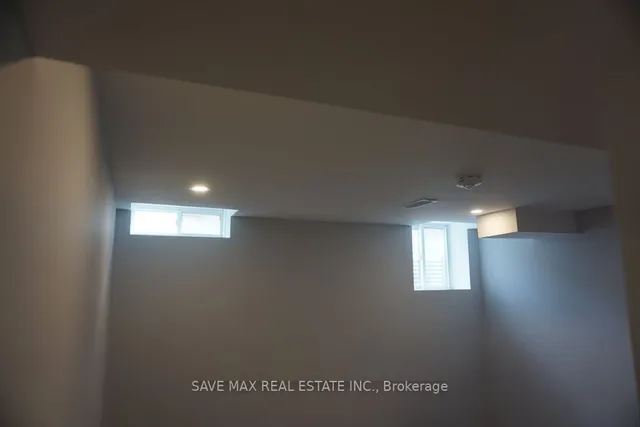 Additional image 28 of 67 Humberstone Cres