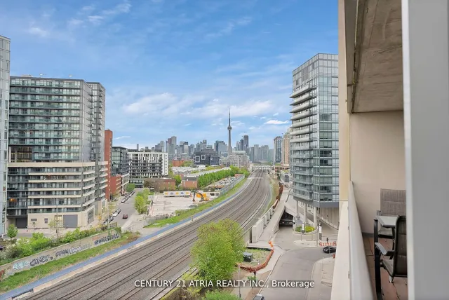 Additional image 18 of 38 Joe Shuster Way Unit 920