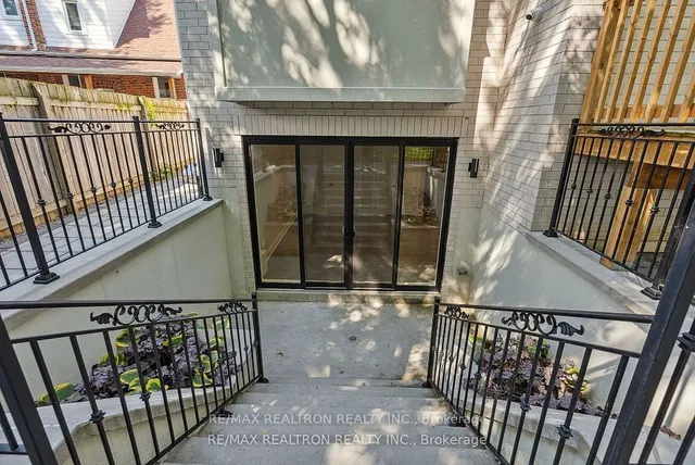 Additional image 38 of 62 Craigmore Cres