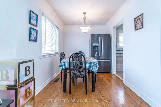 Additional image 7 of 57 Town House Cres