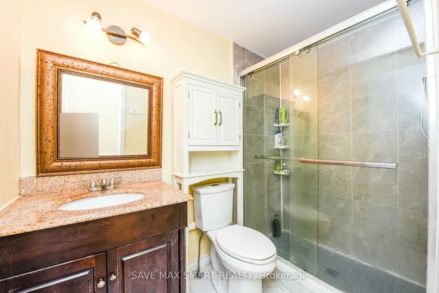 Additional image 26 of 10 Keewatin Gate