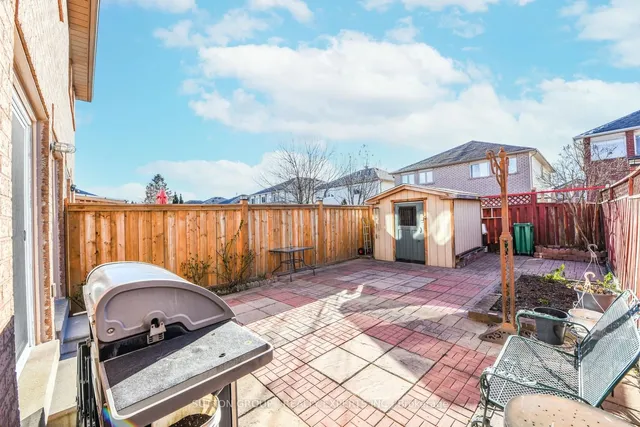 Additional image 35 of 48 Yellow Brick Rd